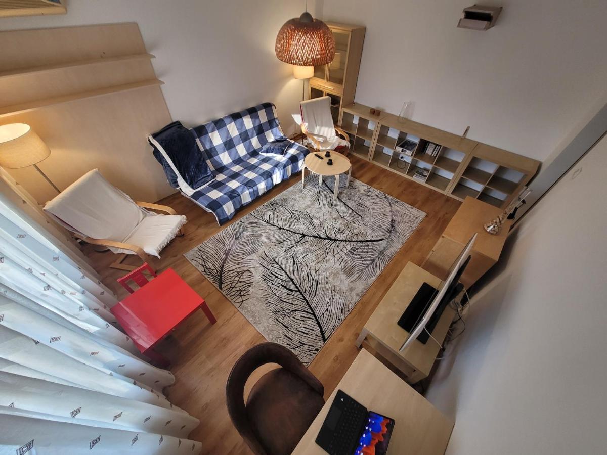Family Friendly With Kids Room, Quiet And Peaceful Bukarest Exteriör bild